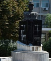 The bust of General David Praporgescu