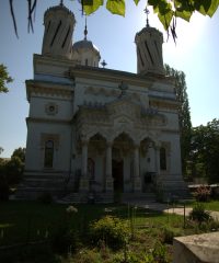 Catedrala Ortodoxă de Est „Sf. Haralambi”