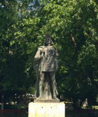 Statue of Mircea cel Batran