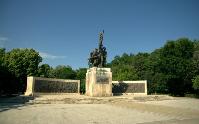 Monumentul independenței