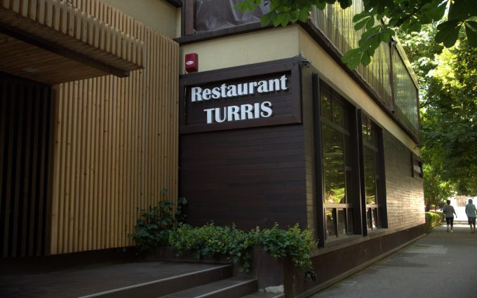 Restaurantul &#8220;Turris&#8221;