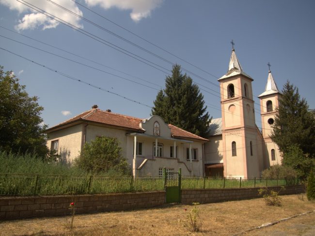 Biserica Catolică Sfânta Treime