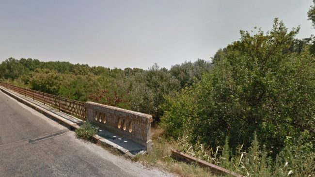 The Sai river bridge