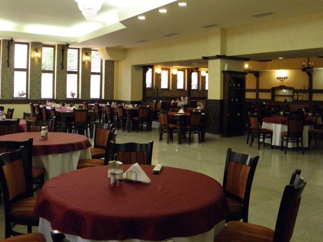 Gold restaurant