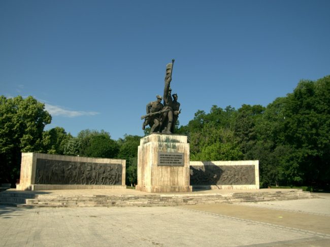 Monument to Independence